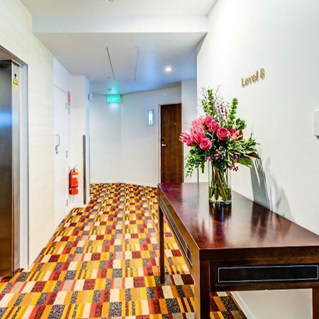 Vr Queen Street Hotel & Suites Auckland Extérieur photo