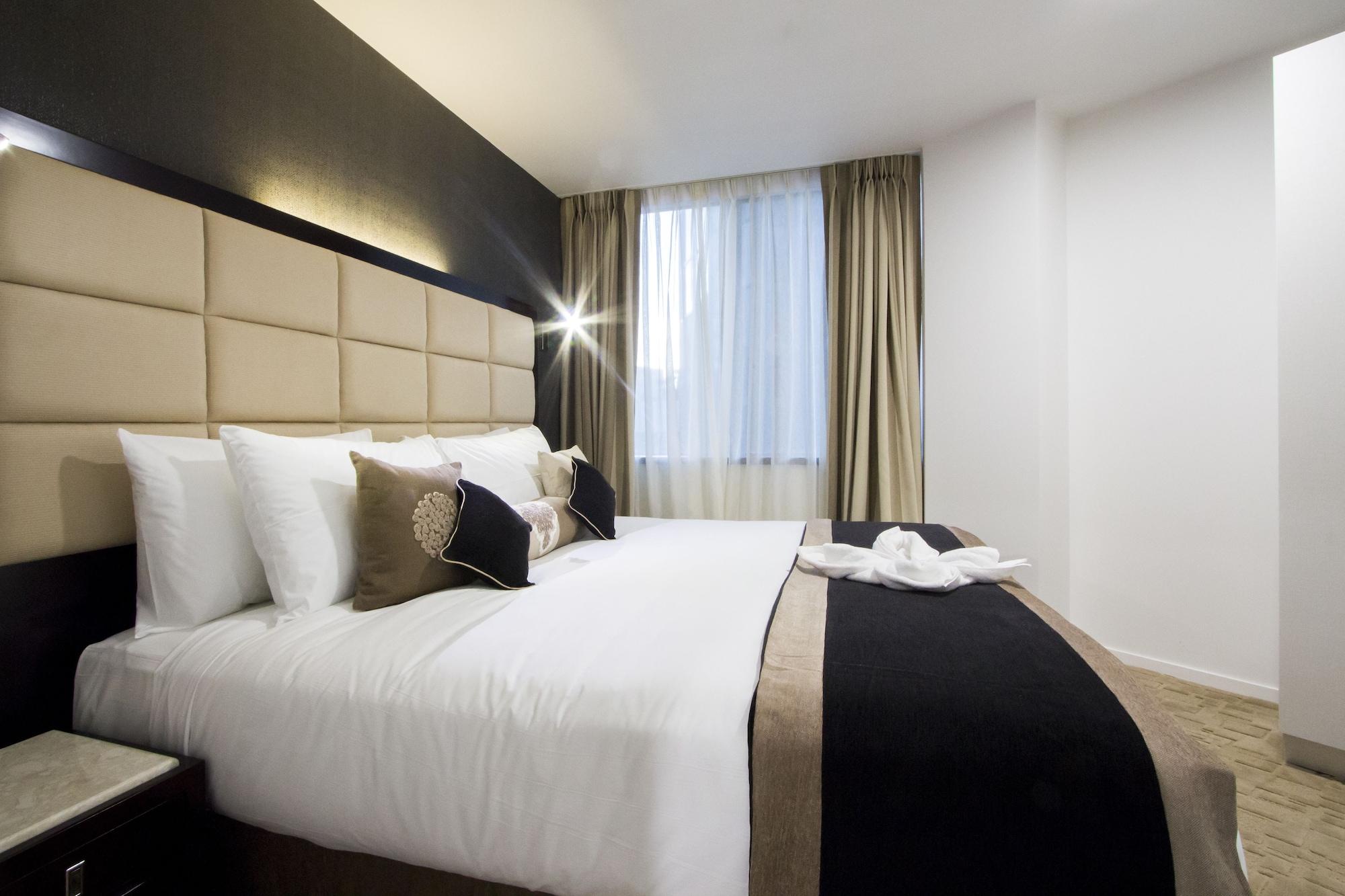 Vr Queen Street Hotel & Suites Auckland Extérieur photo