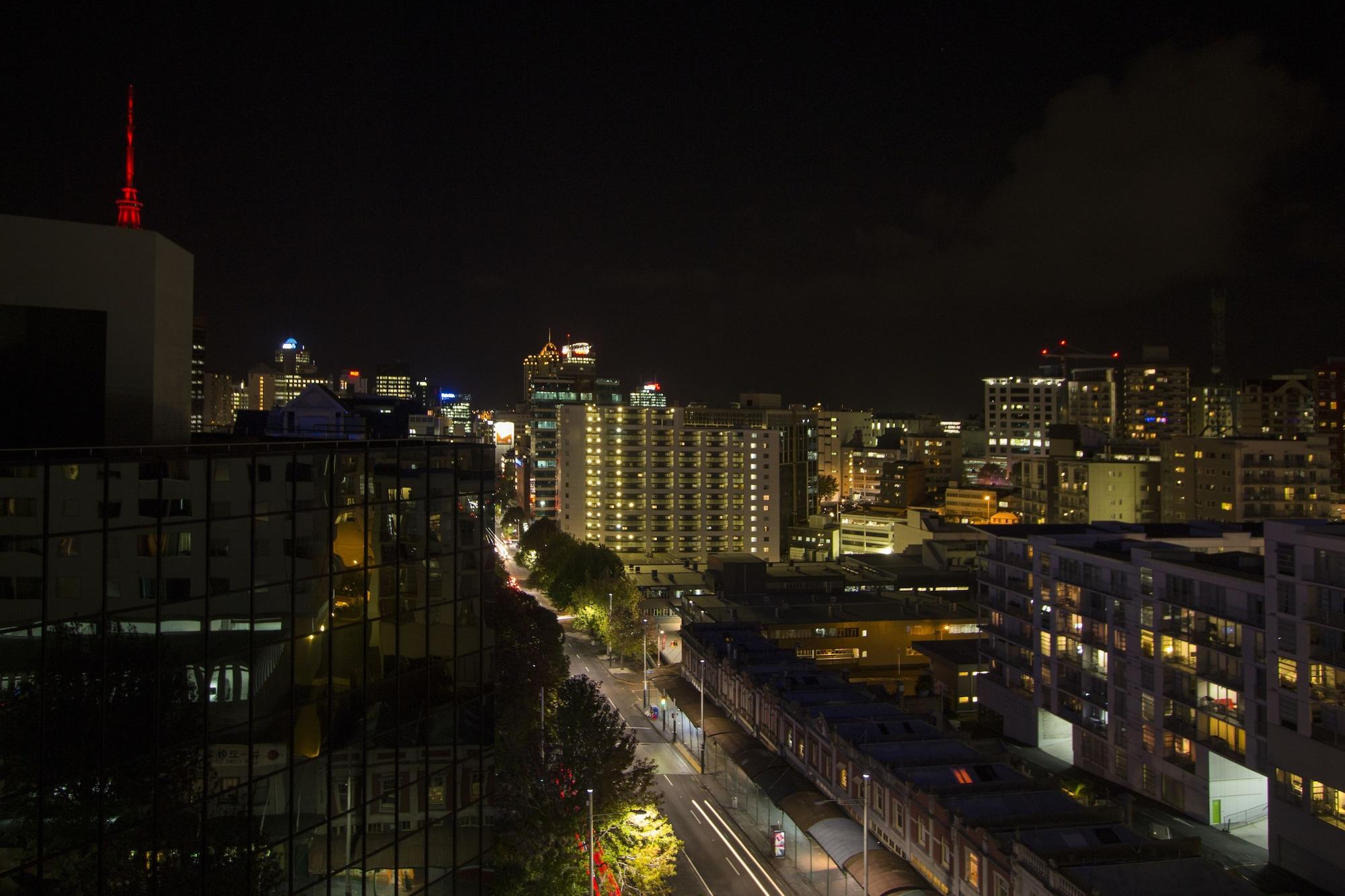 Vr Queen Street Hotel & Suites Auckland Extérieur photo